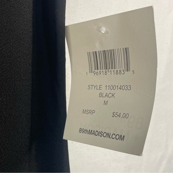 89th & Madison black embellished top. Blingy neckline and pretty! Womens Medium. - Picture 4 of 4